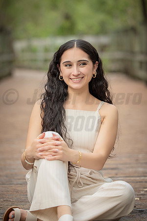 200-Vanessa Family
