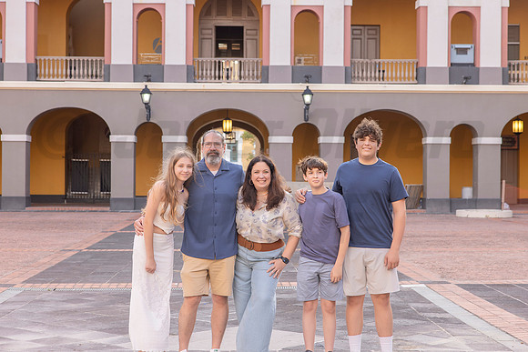 010-Belkys Family
