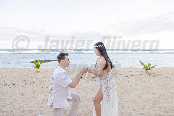 078-Christian Proposal