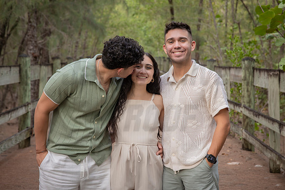 042-Vanessa Family