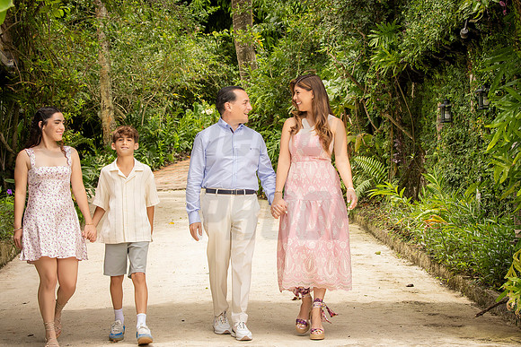102-Natalie-Jon-Family