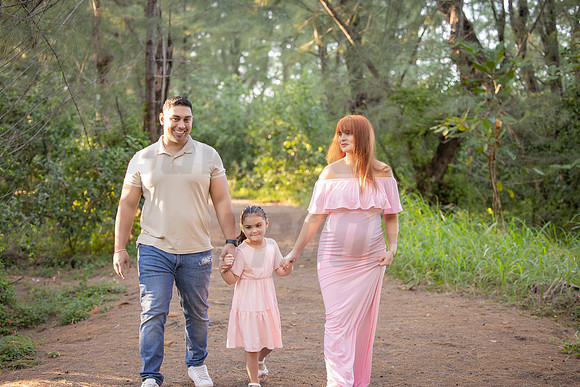 010-German Maternity PR